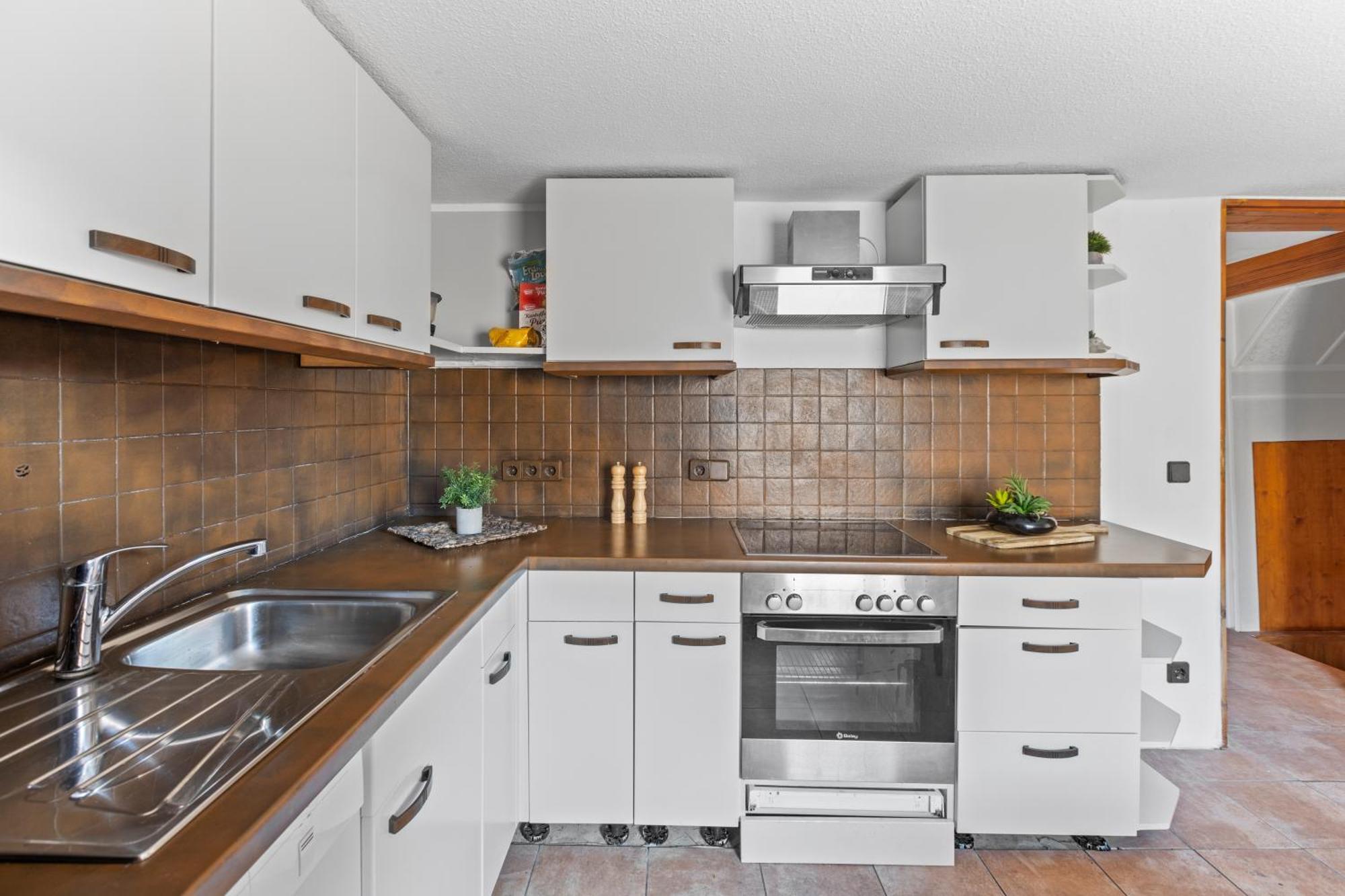 Sabina Monteurwohnung I 75 Zoll Tv I Kueche I Bad I Backofen I Trebbin ภายนอก รูปภาพ